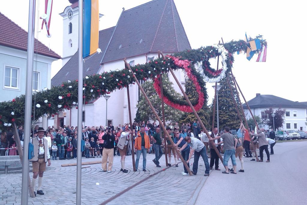 Hotel - Landgasthof Winklehner Sankt Pantaleon  Exterior foto