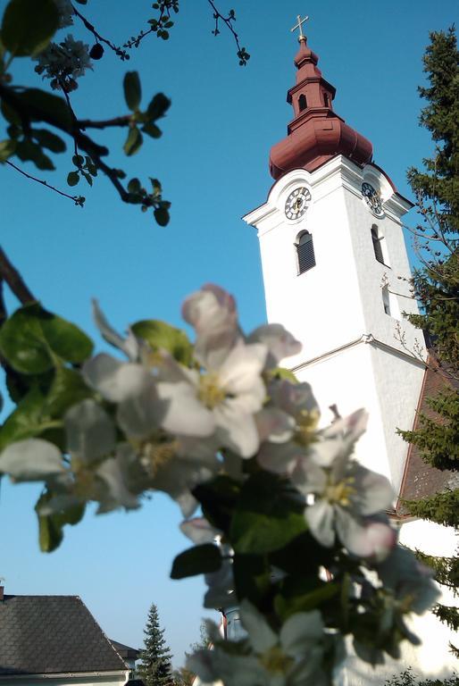 Hotel - Landgasthof Winklehner Sankt Pantaleon  Exterior foto